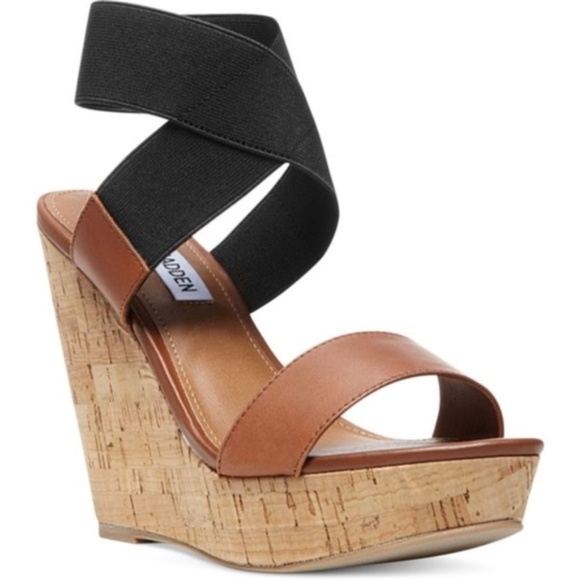 Steve Madden Shoes - Steve Madden "Roperr" brown leather / black wedges